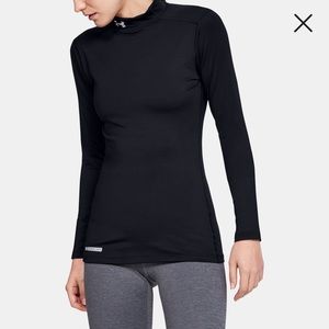 Black under armour coldgear long sleeve shirt